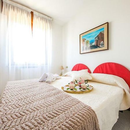 Appartamento Eleonora Rivoltella del Garda Esterno foto